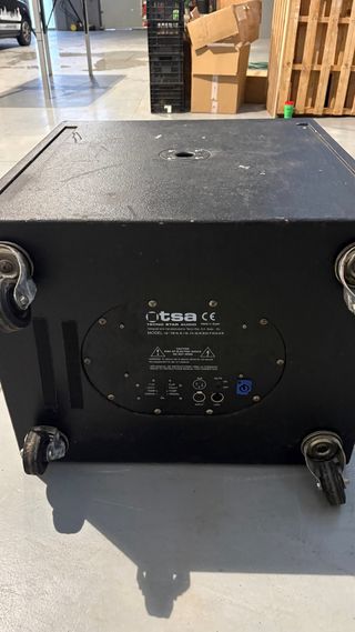 Line array y subgraves TSA