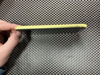 iPhone 11 64GB Giallo