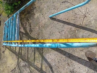 Escalera de piscina de hierro