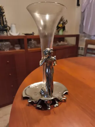 Jarrón Cristal Figura Mujer Plata
