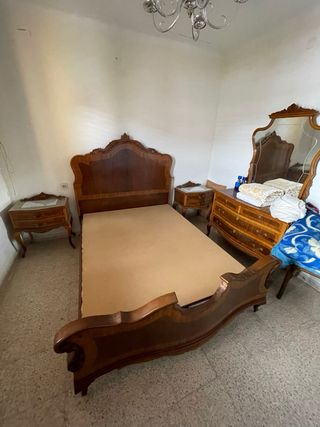 Set di mobili in legno vintage