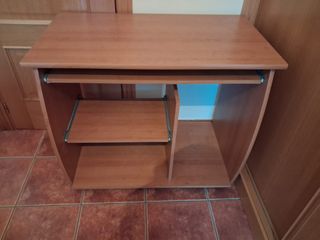 Escritorio, mesa de ordenador de madera