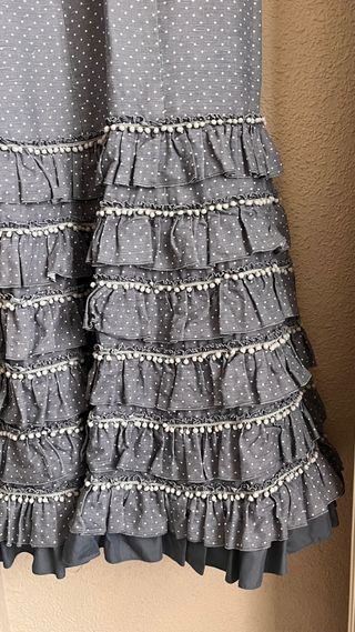 Traje de flamenca gris de lunares