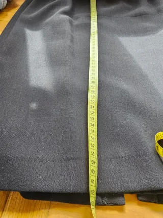 Traje de falda negro