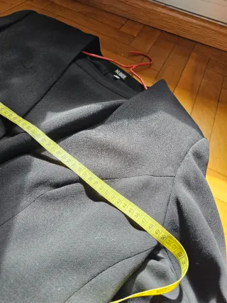 Traje de falda negro