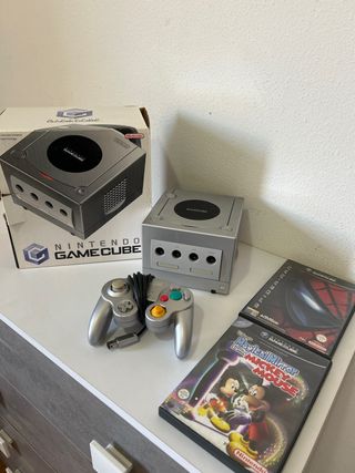 Nintendo GameCube Plata + 2 Juegos + Mando