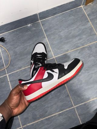 Nike Dunk Low Negro Blanco Talla 44