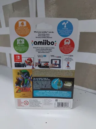 Amiibo Link The Legend of Zelda Breath of the Wild