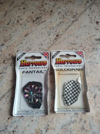 Set de 3 dardos unicorn y 6 dardos harrows