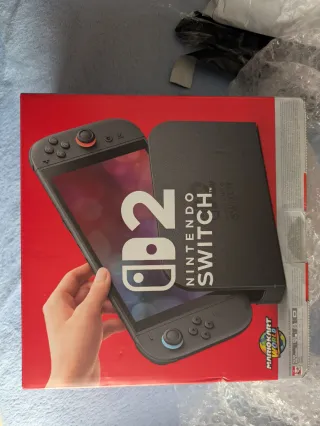 Nintendo Switch 2 + Mario Kart (sin estrenar)