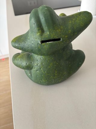 Hucha cerámica rana verde y morada