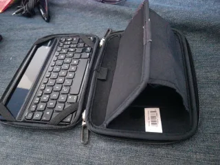 Teclado Logitech Bluetooth iPad Mini