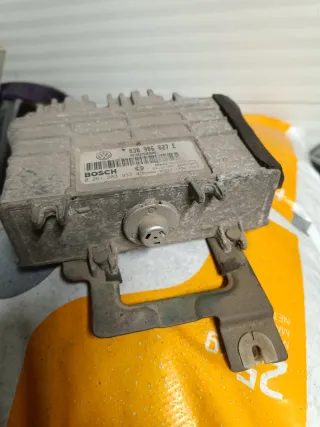 Centralina vw polo 6n 1.0 50 cvs