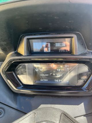 Yamaha X-MAX 125 Tech MAX Negra