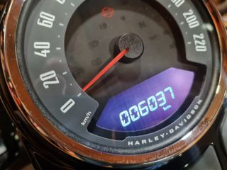 Harley Davidson Softail Heritage Negra