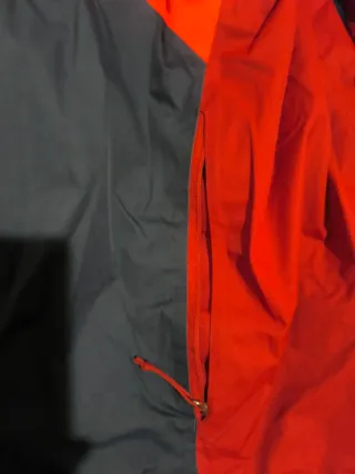 Chaqueta The North Face impermeable