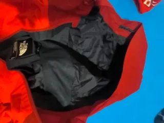 Chaqueta The North Face impermeable