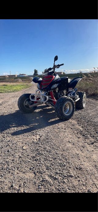 Yamaha Raptor 660R Quad Negro/Rojo