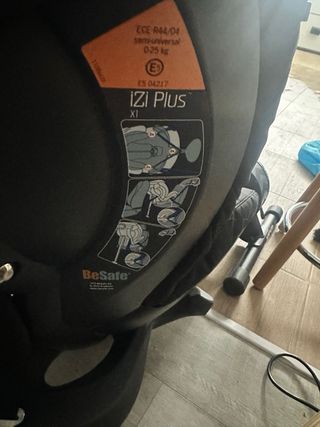Silla coche BeSafe iZi Plus a contramarcha