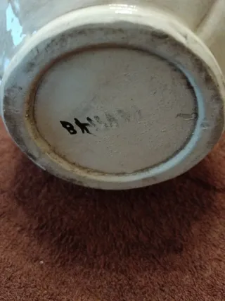 Vaso Ceramica Vintage con fiori in rilievo