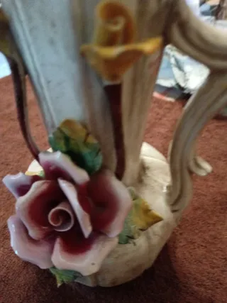 Vaso Ceramica Vintage con fiori in rilievo