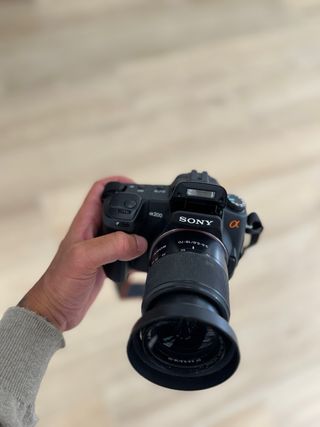 Sony Alpha DSLR A200 + DT 18-70mm 3 años garantia