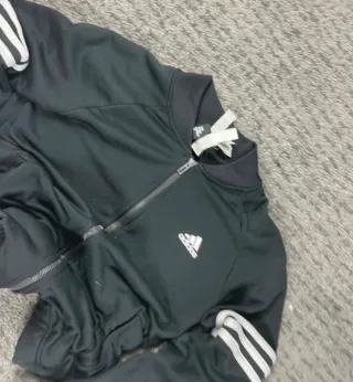 ¡¡OFERTA!! Talla M Chaqueta Adidas Negra