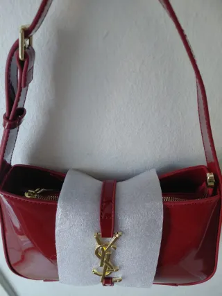 Bolso charol rojo YSL