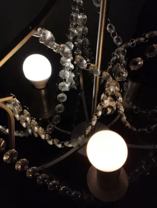 Lámpara araña Ikea cristal y metal