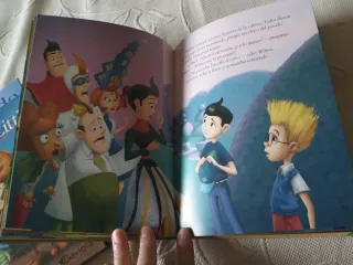 Descubriendo a los Robinsons (Clásicos Disney) ...