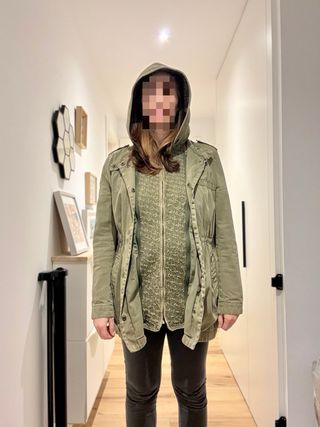 Parka larga PULL&BEAR verde militar