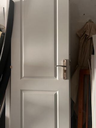 Puerta de madera interior
