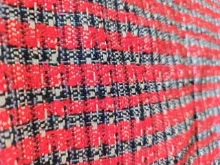 Chaqueta tweed H&M roja y negra