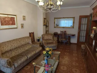Zona colon. Piso 264m² con terraza y trastero