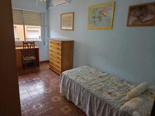 Zona colon. Piso 264m² con terraza y trastero