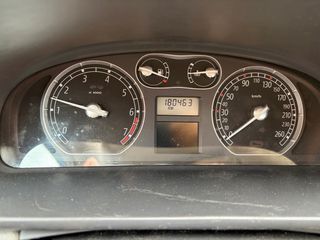 Renault Laguna - 1.8 - Gasolina - Manual - 180.000