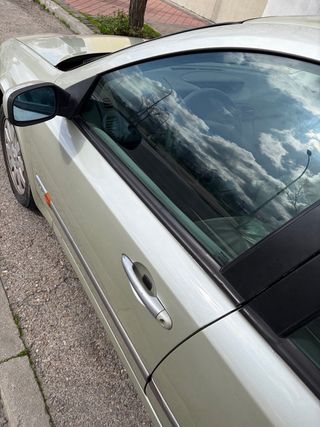 Renault Laguna - 1.8 - Gasolina - Manual - 180.000