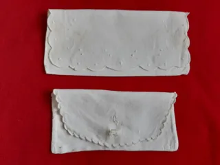 Lote 2 neceseres bordados antiguos