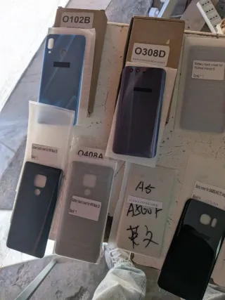 Lotto 17 Cover Posteriori Smartphone Nuove