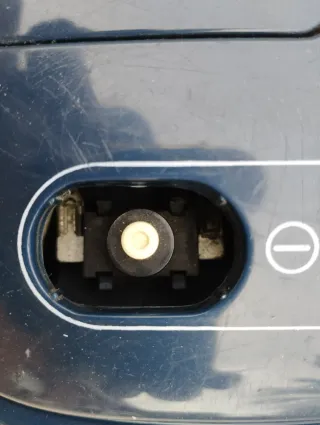 Aspirador Solac 1300W.