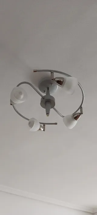 Lámpara colgante comedor beige y gris