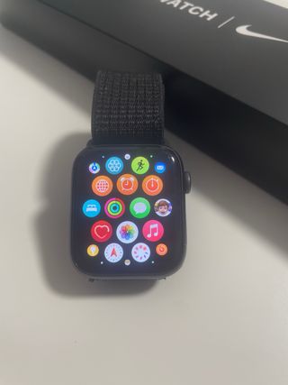 Apple Watch SE Space Gray 44MM nike