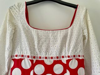 Traje de flamenca rojo y blanco
