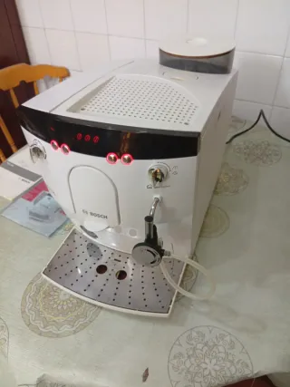 Cafetera Bosch Benvenuto Classic Automática