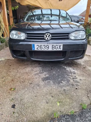 Volkswagen Golf 2000