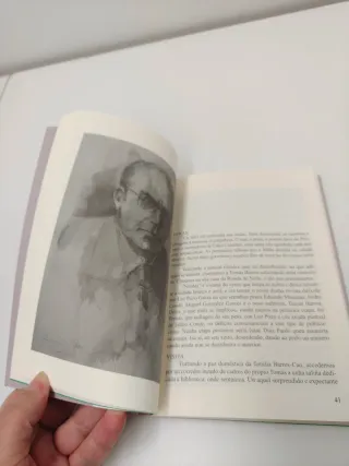 Raíz e canto - nomes para unha crónica vital e ...