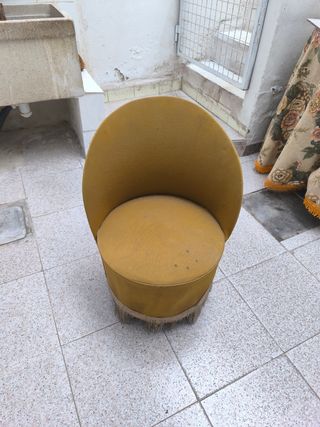 Sillon antiguo dormitorio