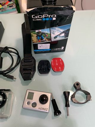 GoPro Hero 2 Fotocamera Azione + Accessori