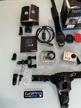 GoPro Hero 2 Fotocamera Azione + Accessori