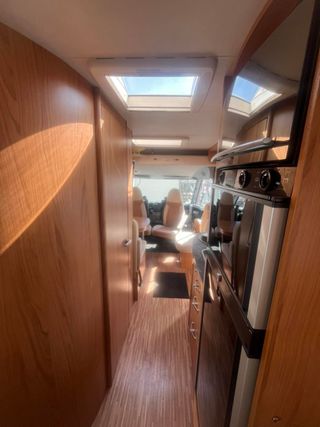 Autocaravana Burstner Aviano I725 Integral